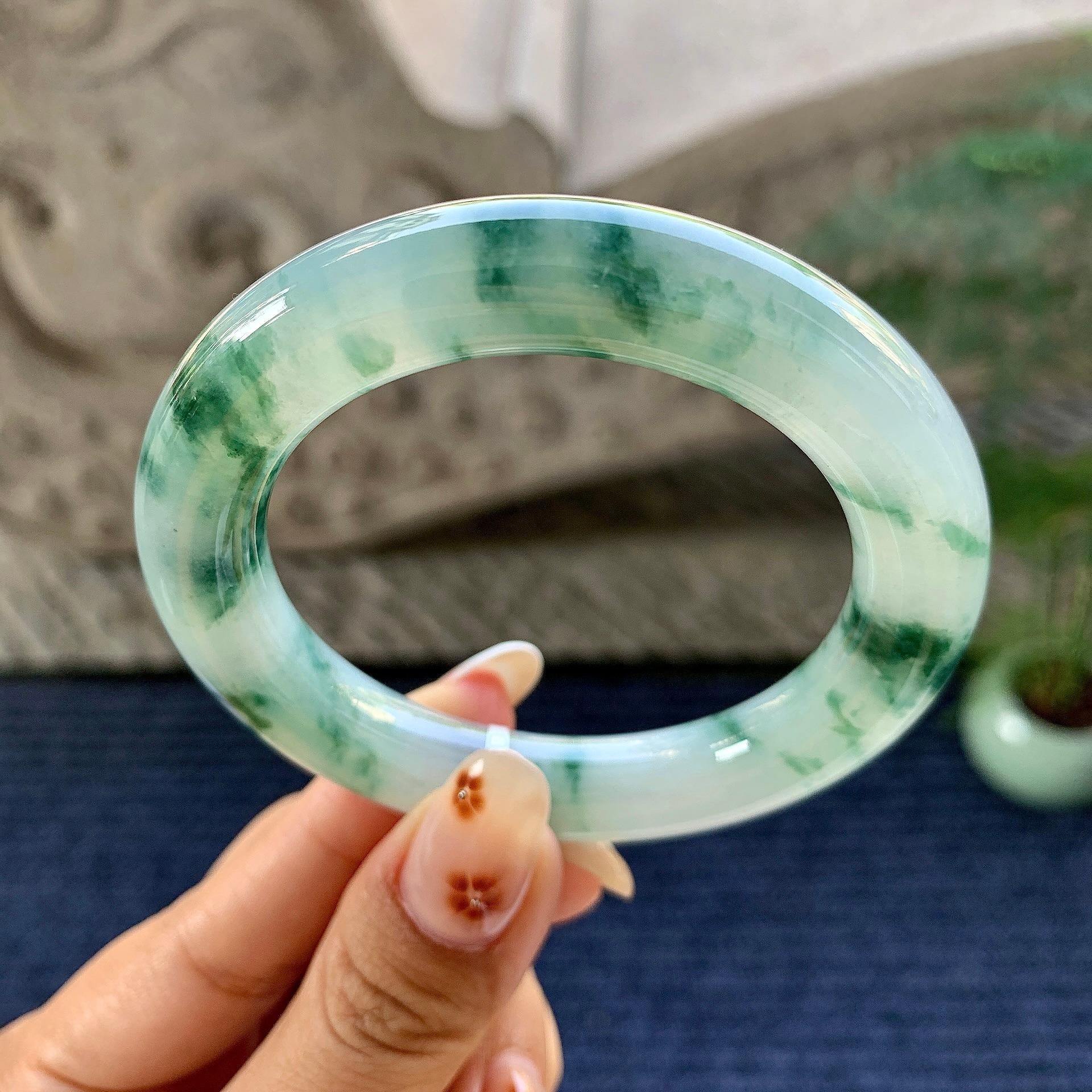 糯冰种飘花圆条手镯（51.5mm）（yc249455）