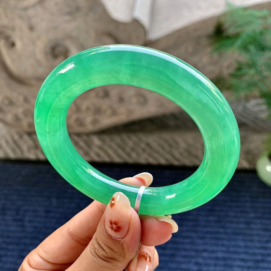 糯冰种满绿圆条手镯（54.6mm）（yc243443）