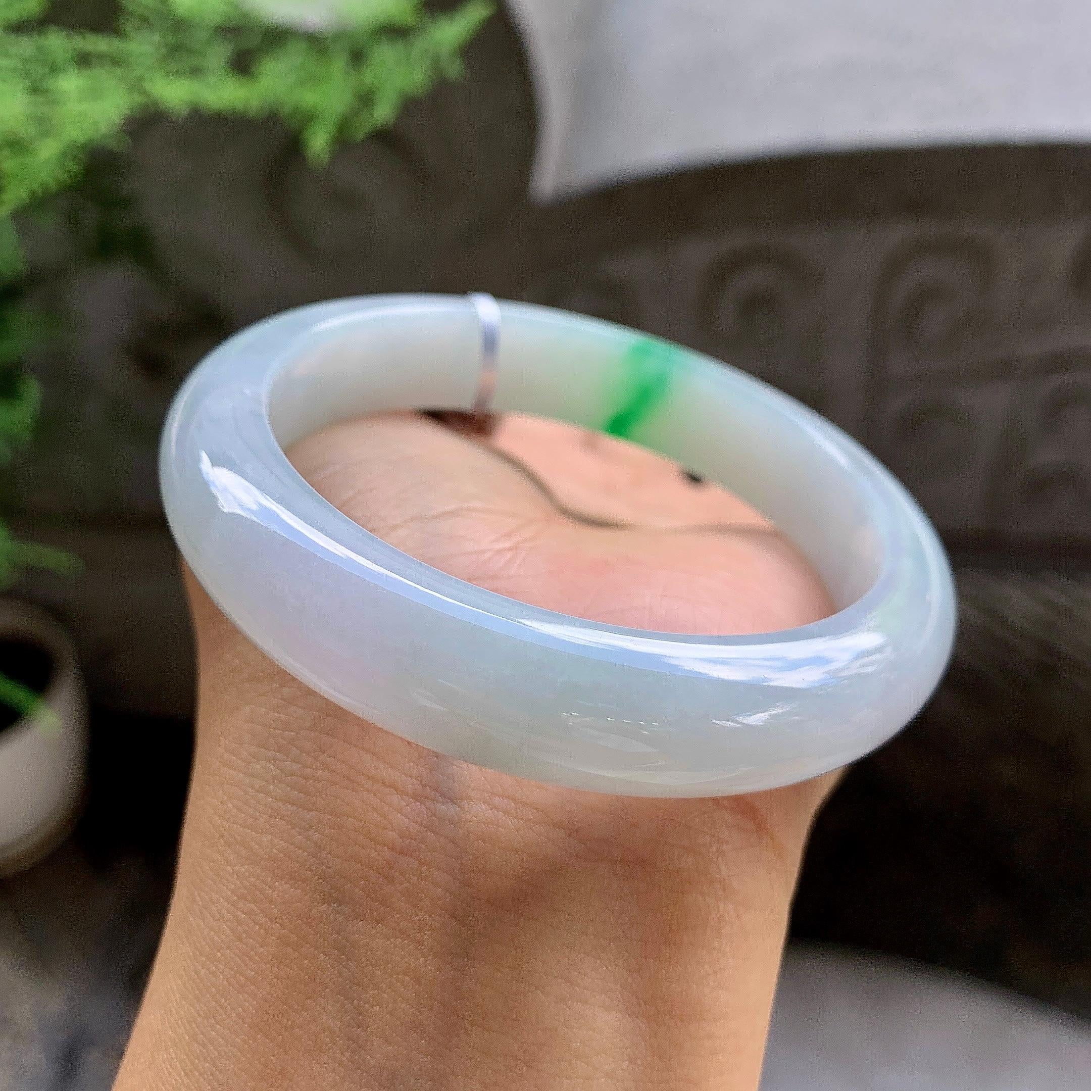 细糯种飘绿平安镯（58mm）（yc203704）
