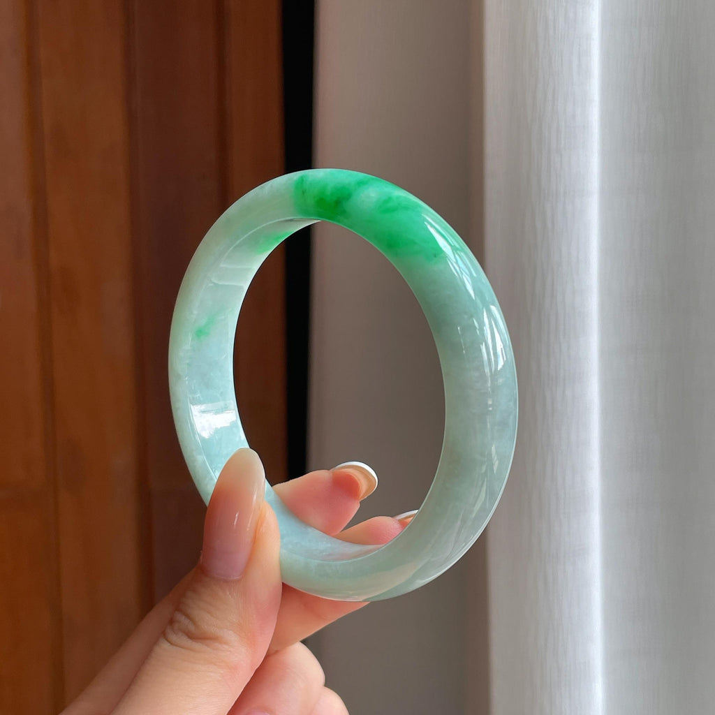 糯冰带色翡翠平安镯（57mm)（yc416135）