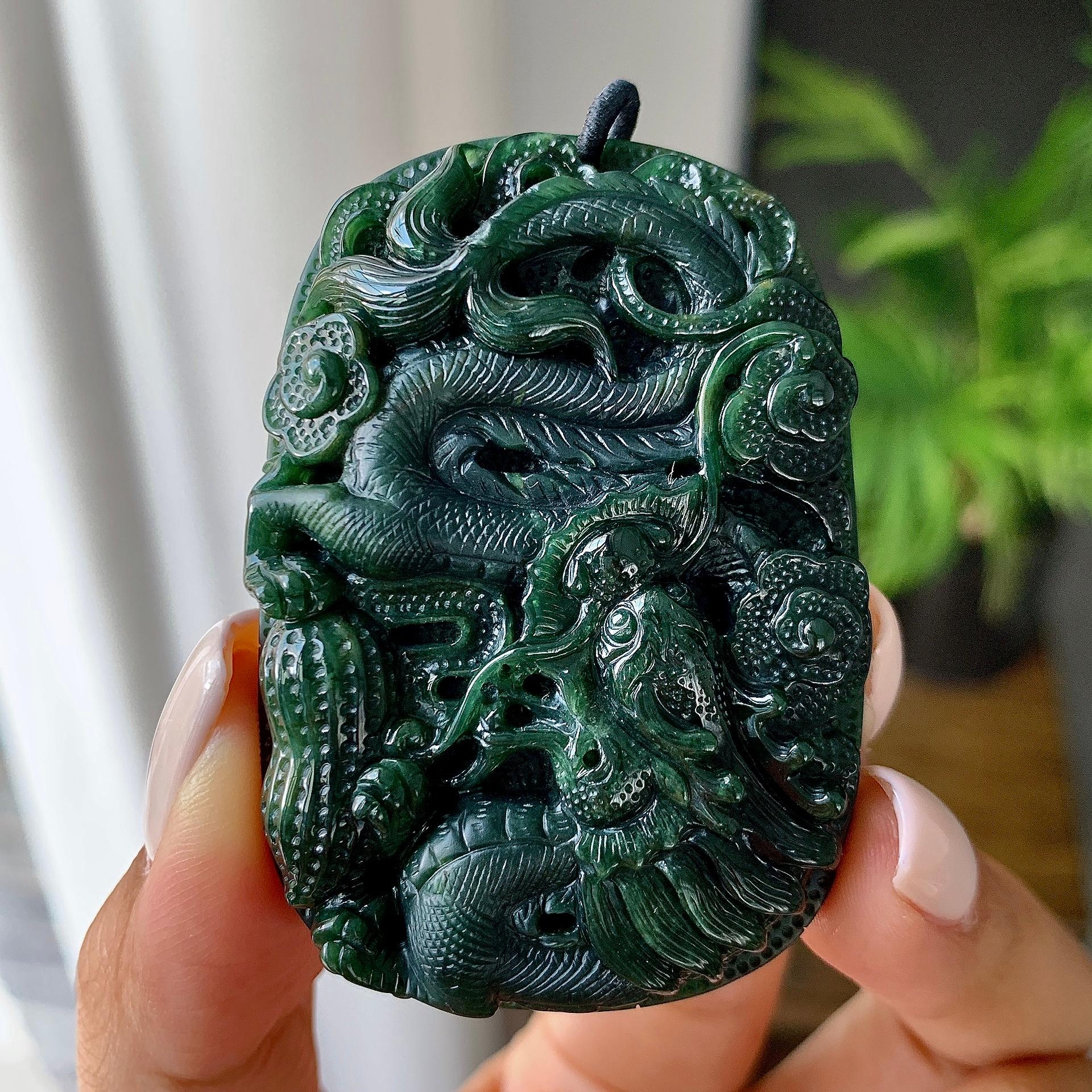 细糯种墨翠龙牌挂件（yc215127）