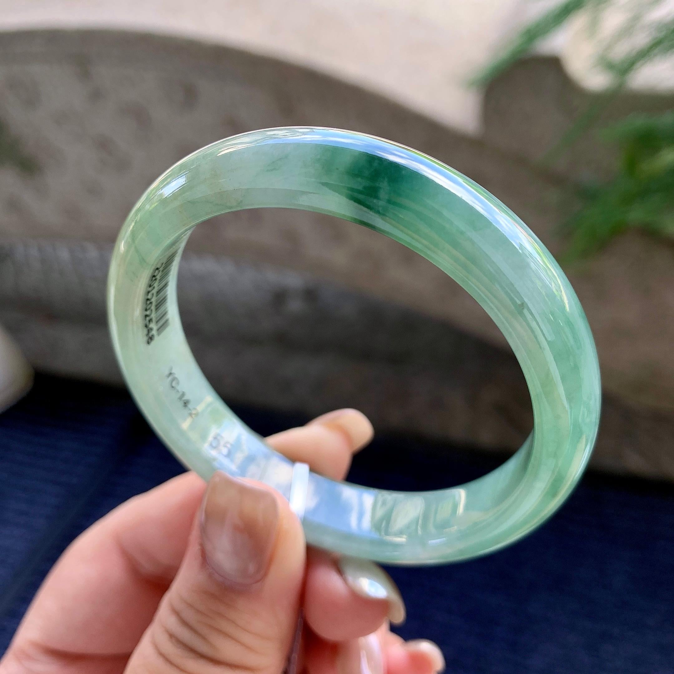 细糯种飘绿花洒金正圈平安镯  54.8圈口  天然缅甸A货翡翠（yc433625）