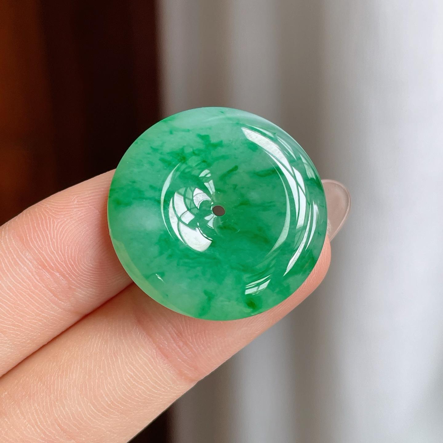 糯冰带色翡翠平安扣（yc240427）