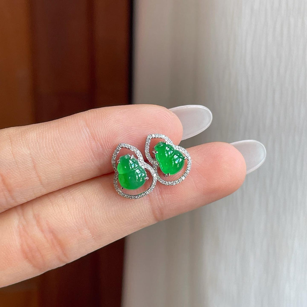 18k金钻镶冰种满绿葫芦翡翠耳钉（yc258409）