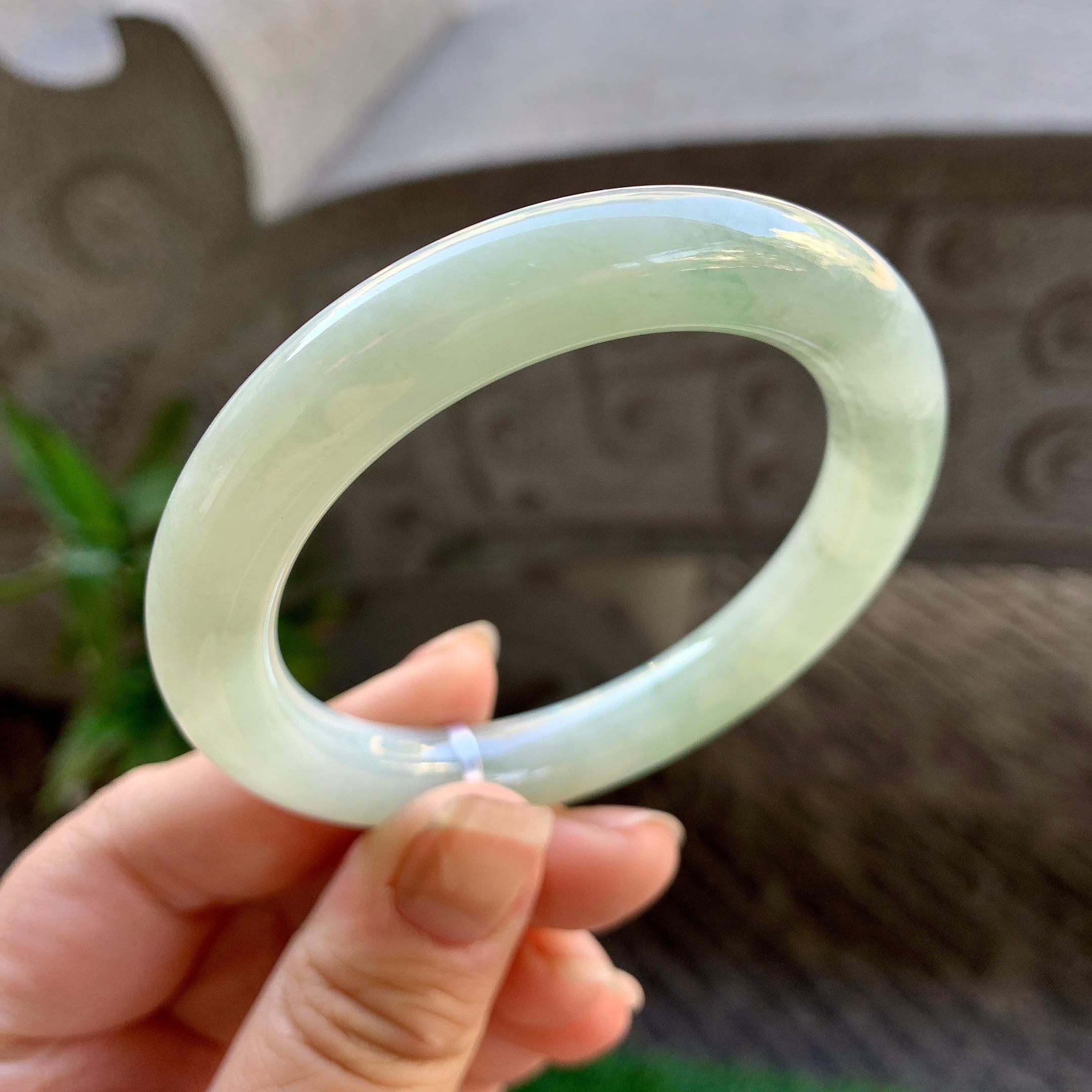 细糯种飘花圆条手镯（52.5mm）（yc308184）