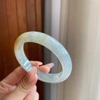 糯冰淡湖水绿带黄翡翡翠平安镯（56.6mm）（yc269675）