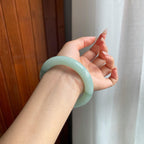 糯冰种晴底飘花翡翠圆条手镯（56mm）（yc199650）