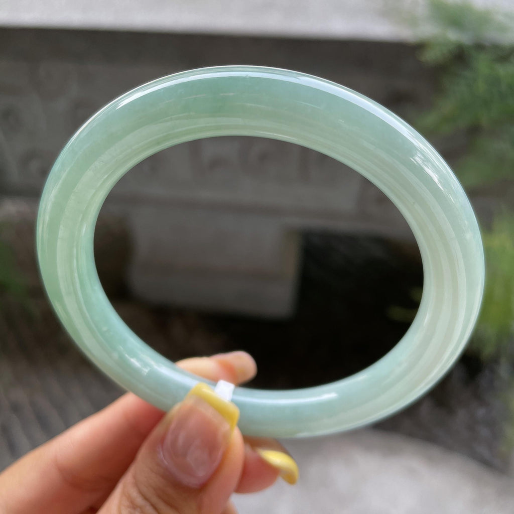 大圈口     细糯种晴底圆条手镯59圈    天然缅甸A货翡翠（yc387367）