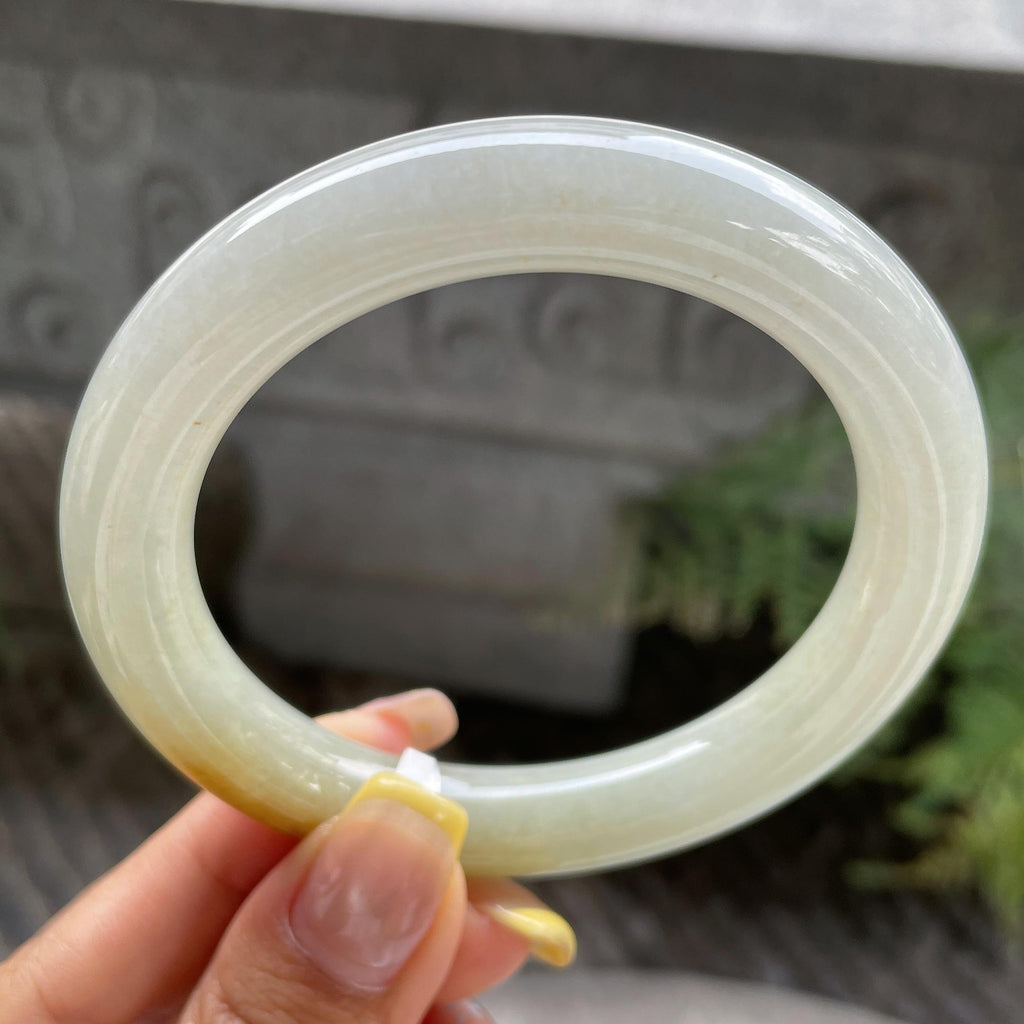 大圈口     细糯种飘黄翡圆条手镯58.6圈     天然缅甸A货翡翠（yc387359）