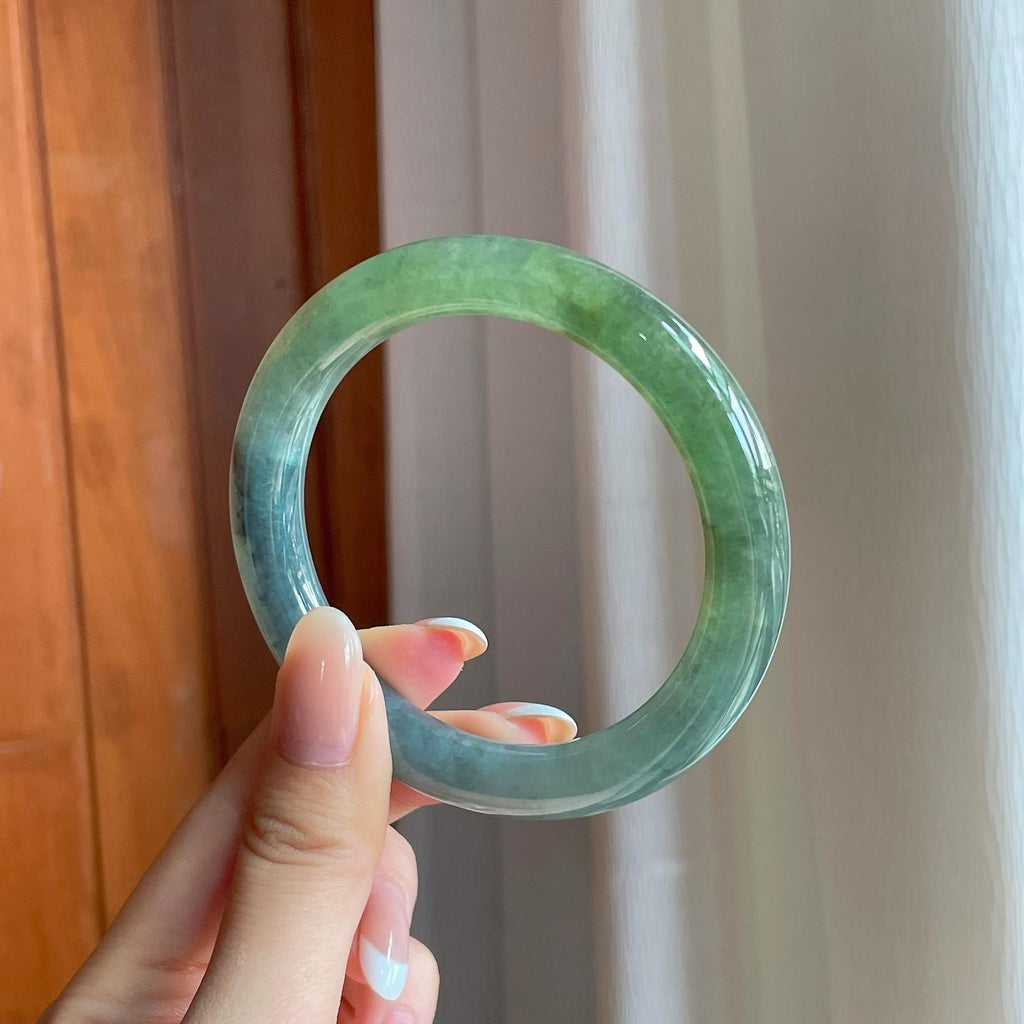 糯冰乌鸡特色翡翠圆条手镯（57.7mm)（yc397509）