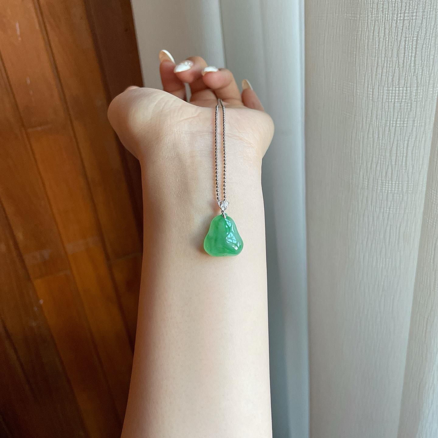 糯冰带色翡翠福瓜（yc265199）