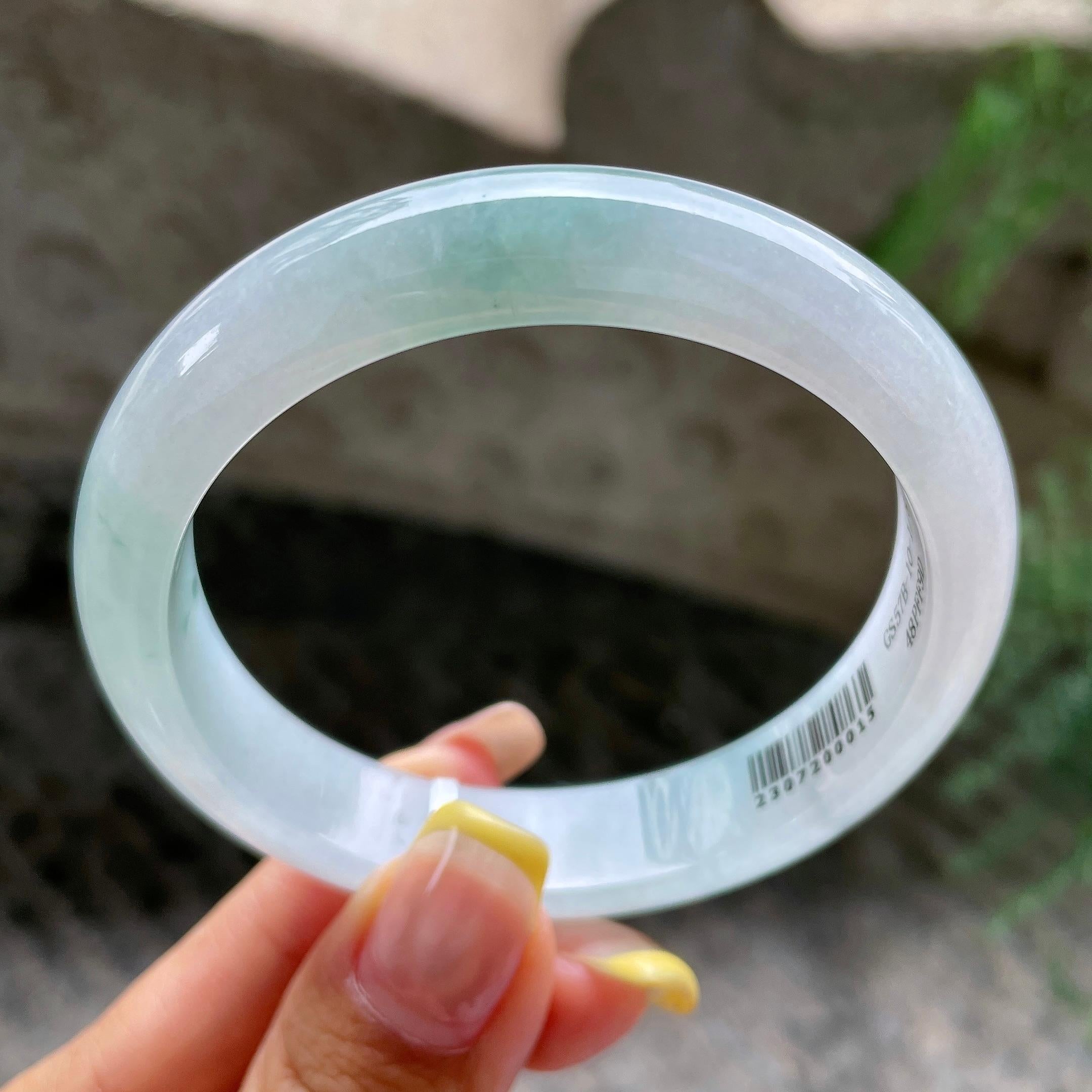 细糯种淡晴底正圈平安镯56.1圈            天然缅甸A货翡翠（yc392739）