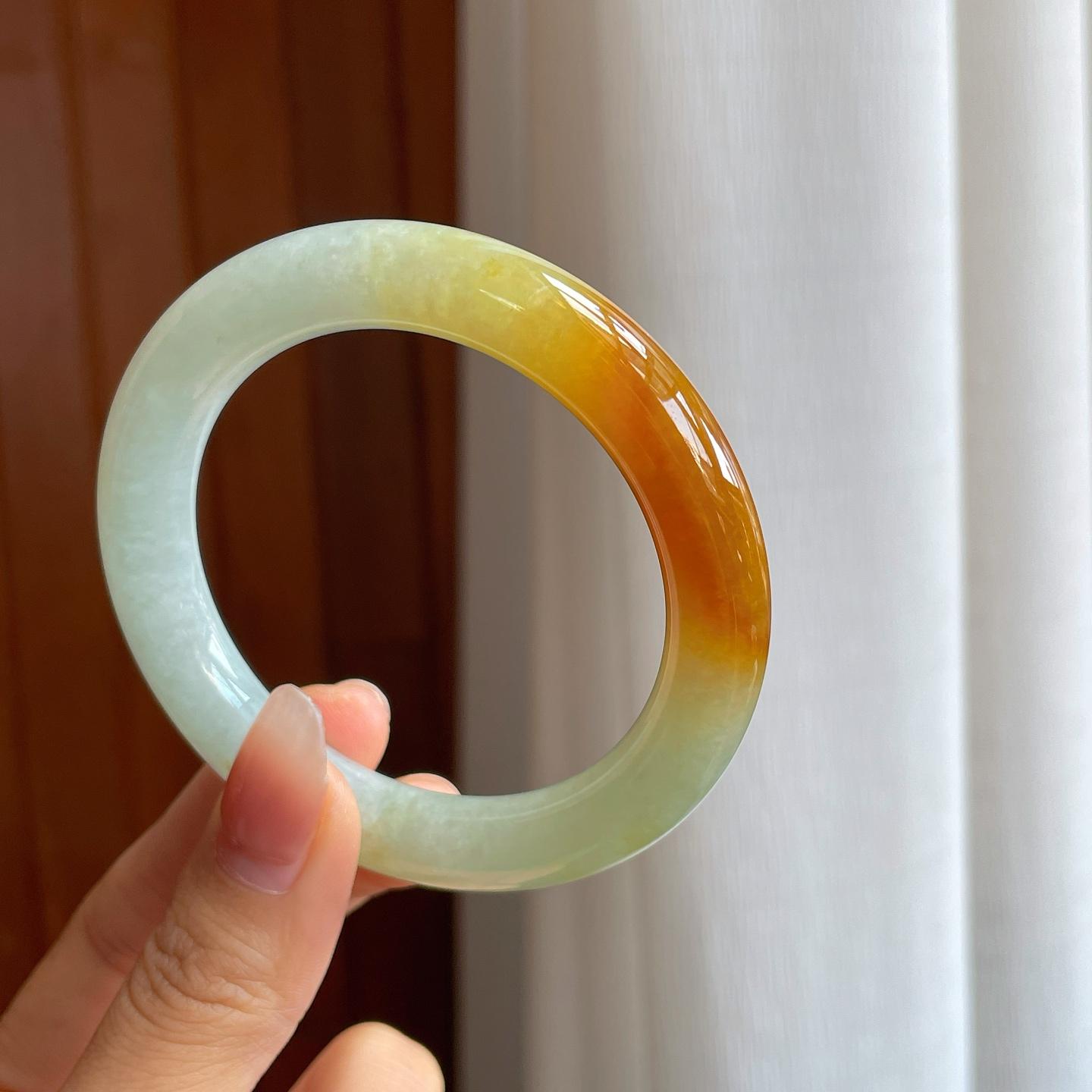 冰种黄翡翡翠圆条手镯（55mm）（yc327167）