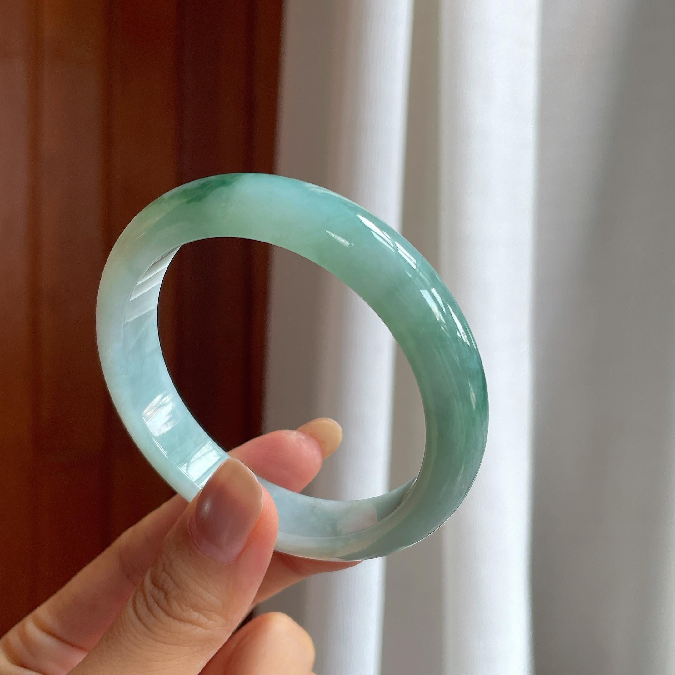 糯冰飘花翡翠平安镯(57.6mm)（yc424552）