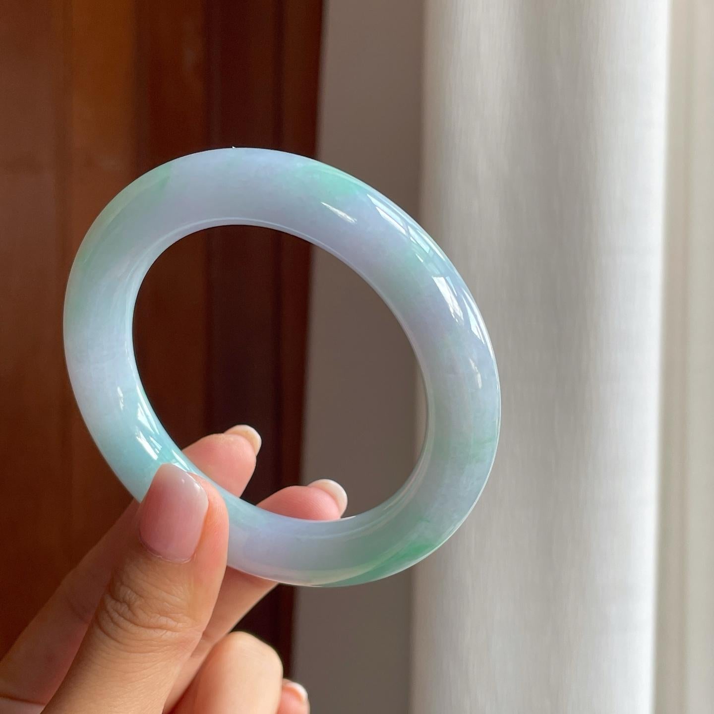 糯冰春彩翡翠圆条手镯（58.4mm)（yc380048）