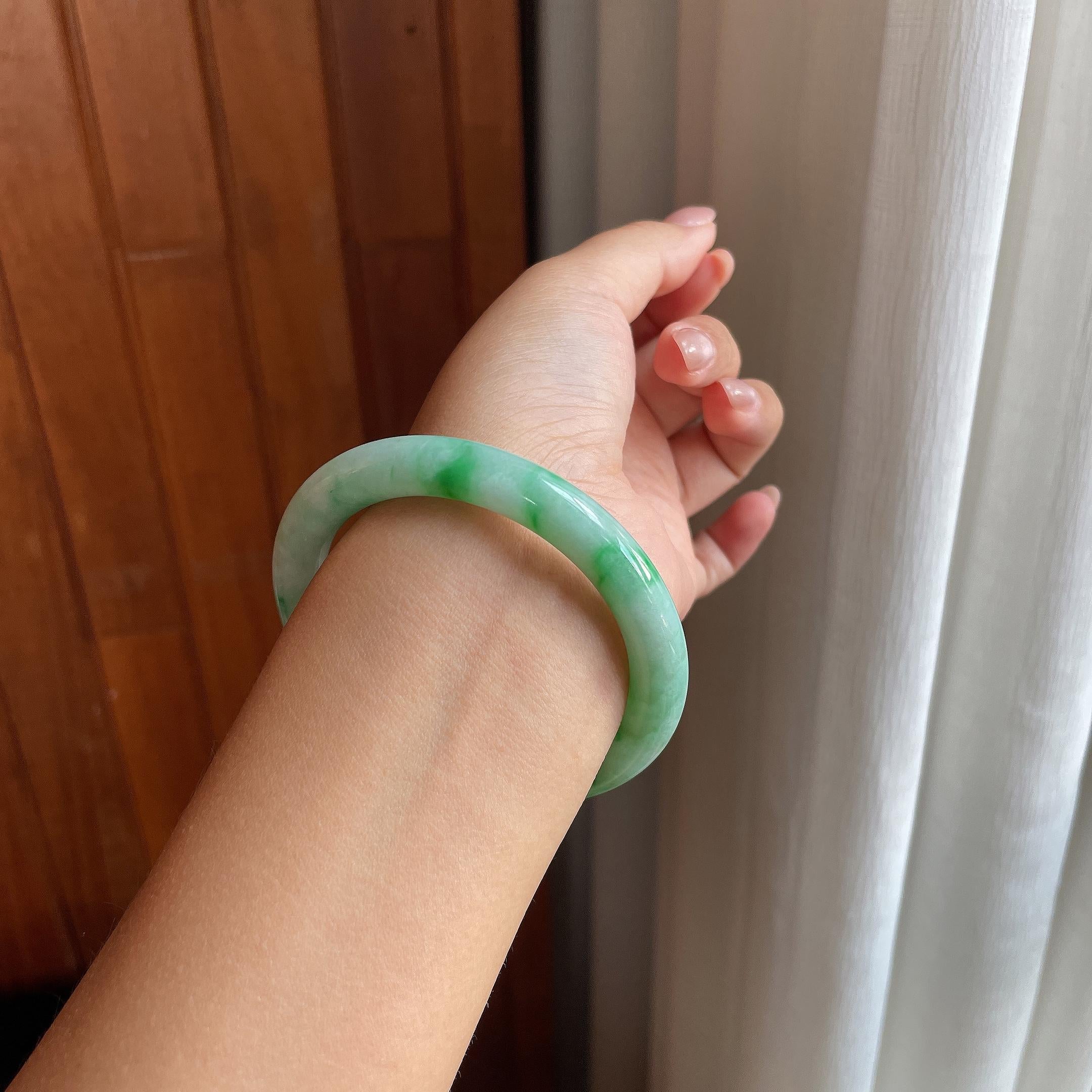 糯冰带色圆条手镯 54圈 天然缅甸A货翡翠（yc508208）