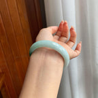 糯冰种带色翡翠平安镯（52mm）