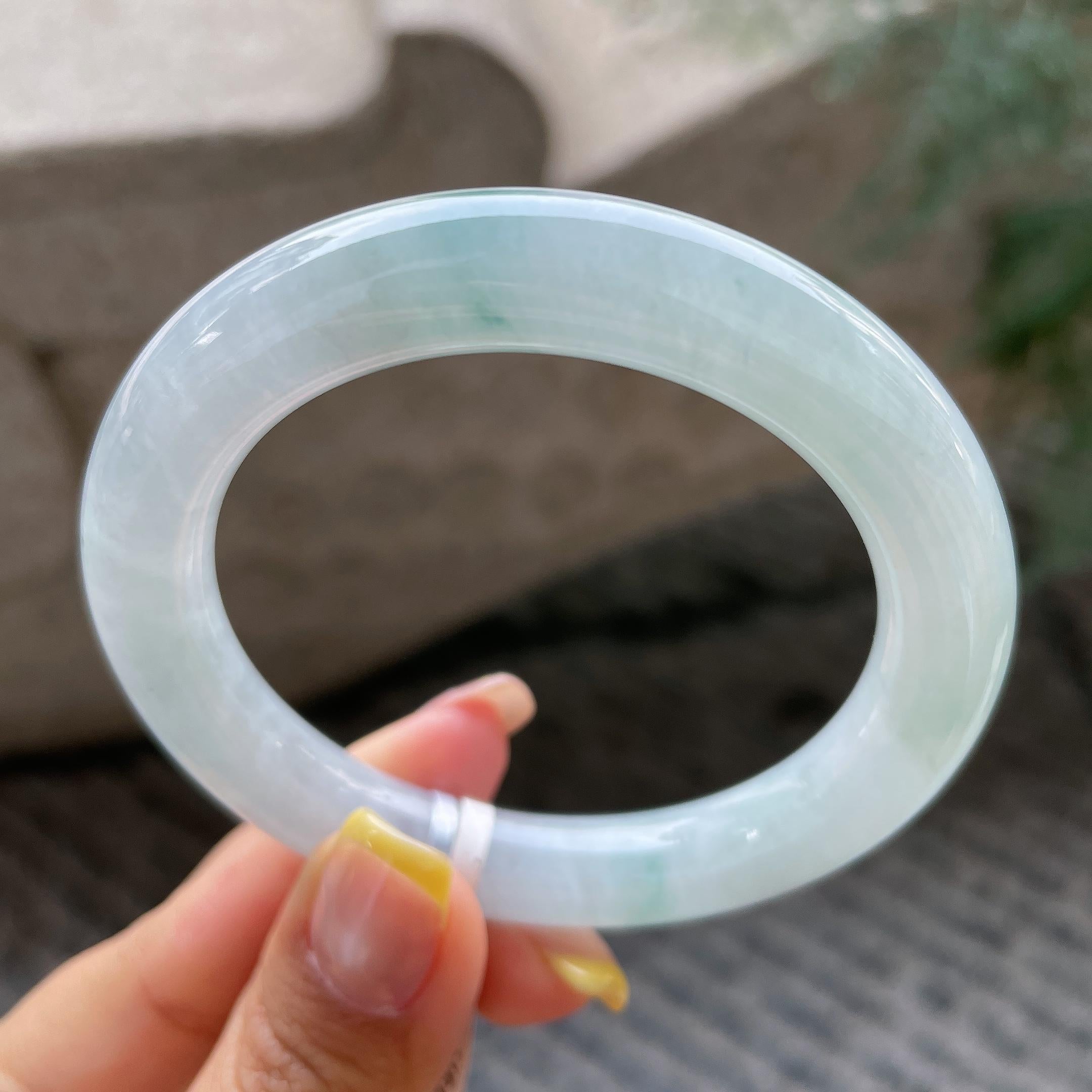 细糯种飘花圆条手镯54.6圈      天然缅甸A货翡翠（yc366512）