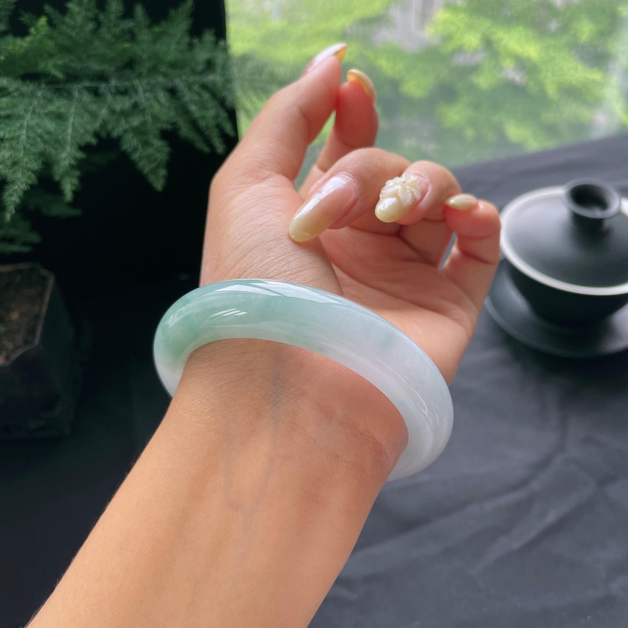 细糯种飘花正圈平安镯57.9圈 天然缅甸A货翡翠（yc473136）