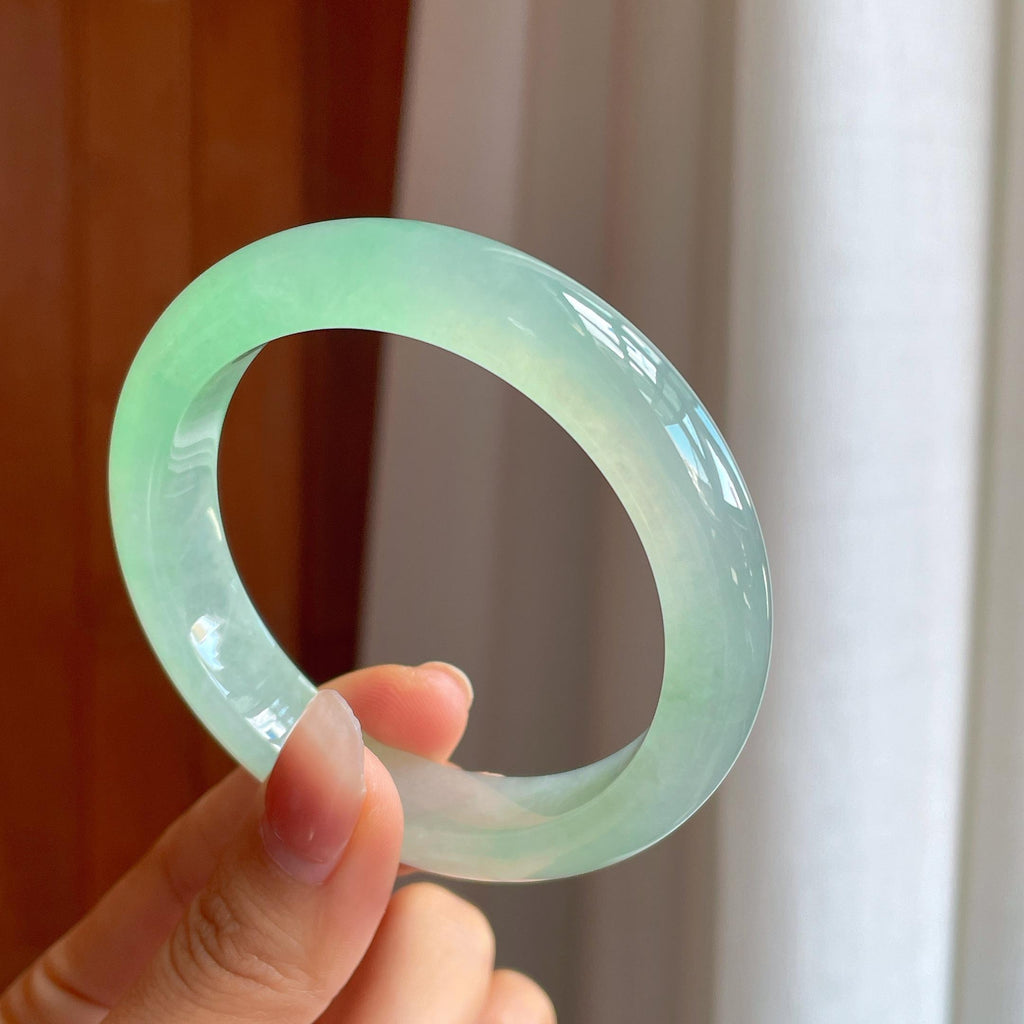 冰种绿晴底翡翠平安镯（57.7mm）（yc319511）