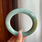 细糯种湖水绿带黄翡翡翠圆条手镯（56.7mm）（yc220245）