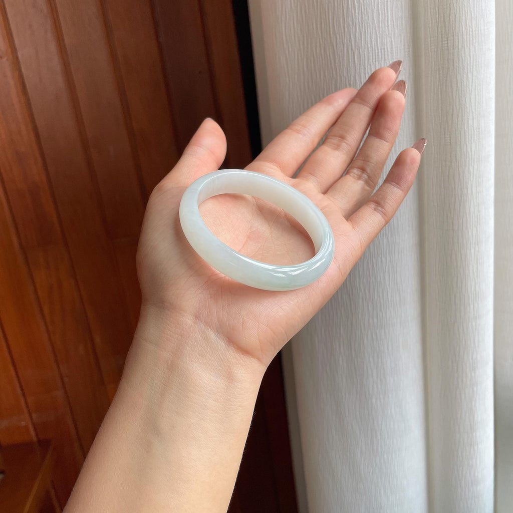 糯冰白月光贵妃翡翠手镯（53.6mm）（yc354240）