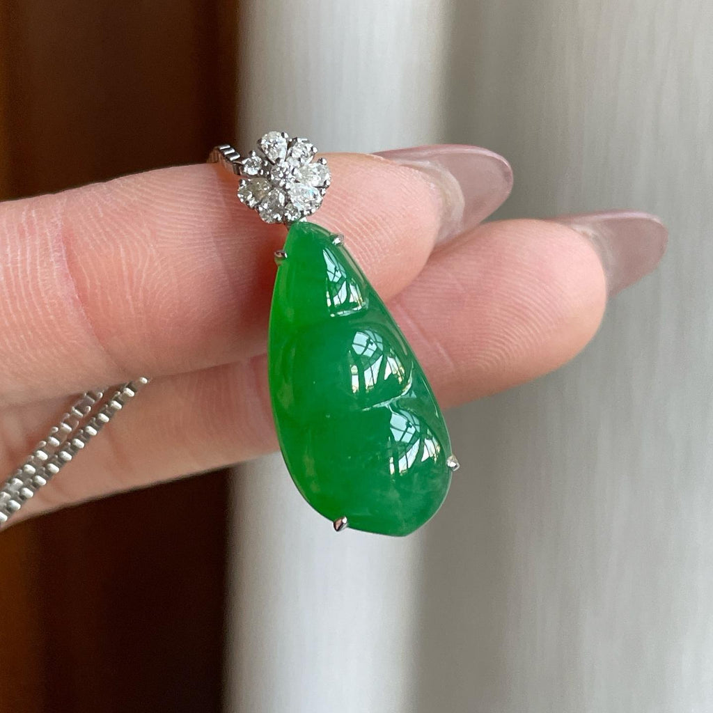 18k金钻镶糯冰满绿翡翠福豆（yc287271）