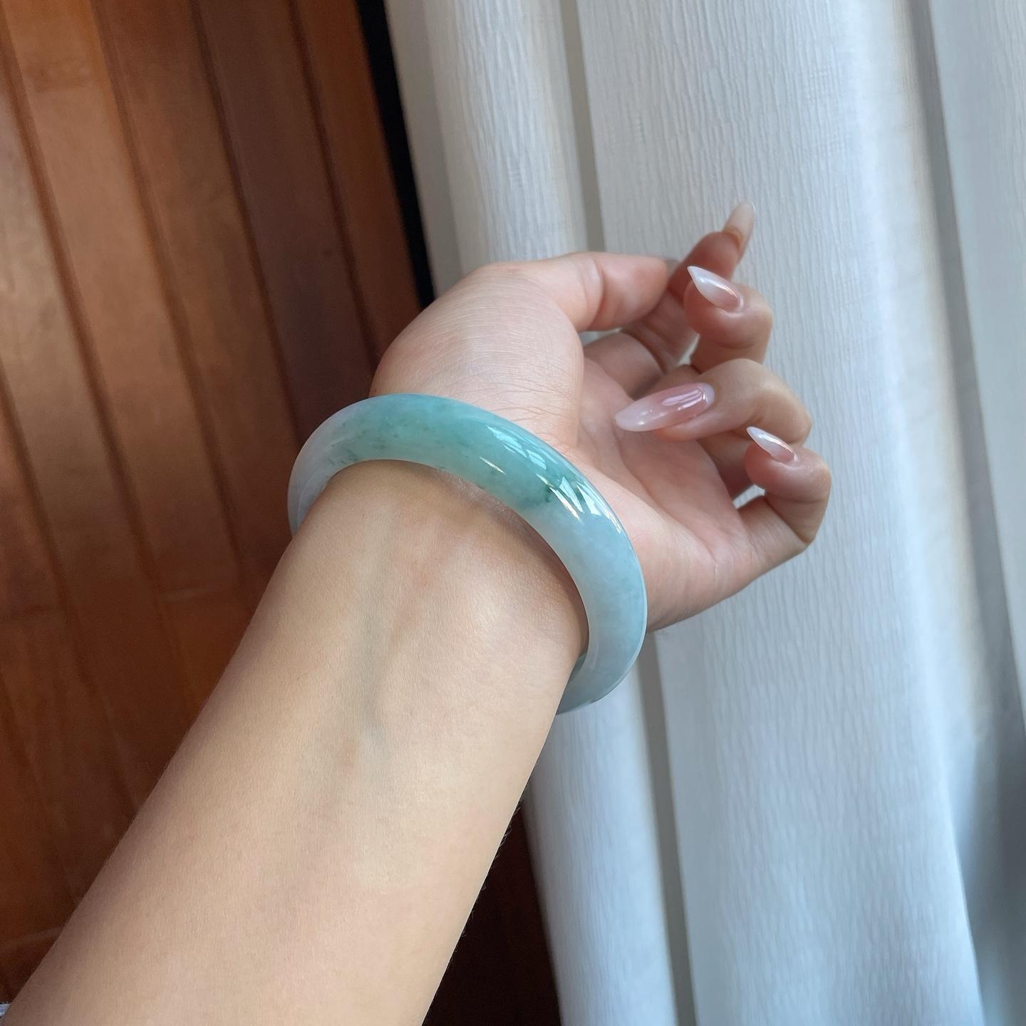 糯冰飘花翡翠平安镯（58.6mm）（yc266507）