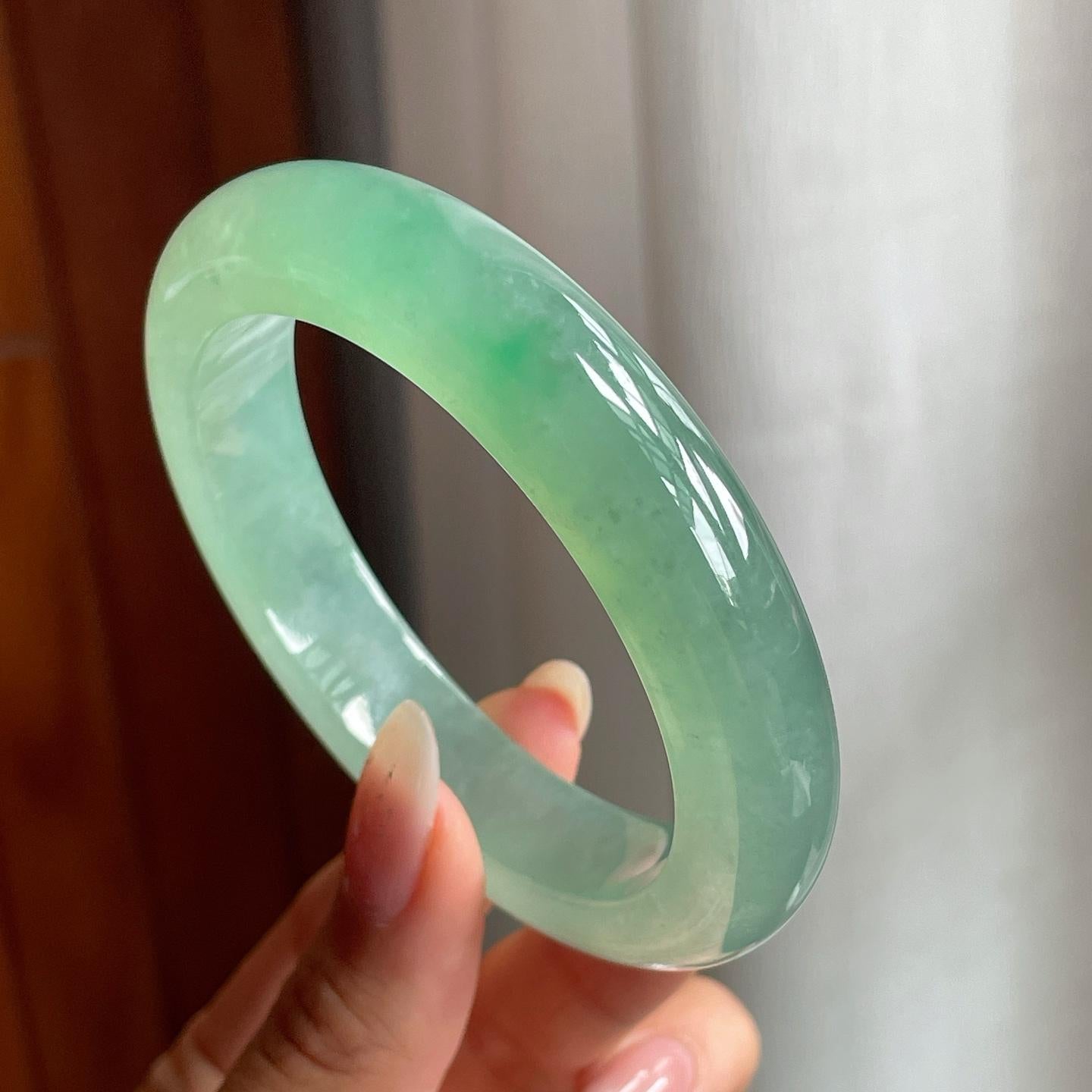 冰种晴底翡翠平安镯（55mm）