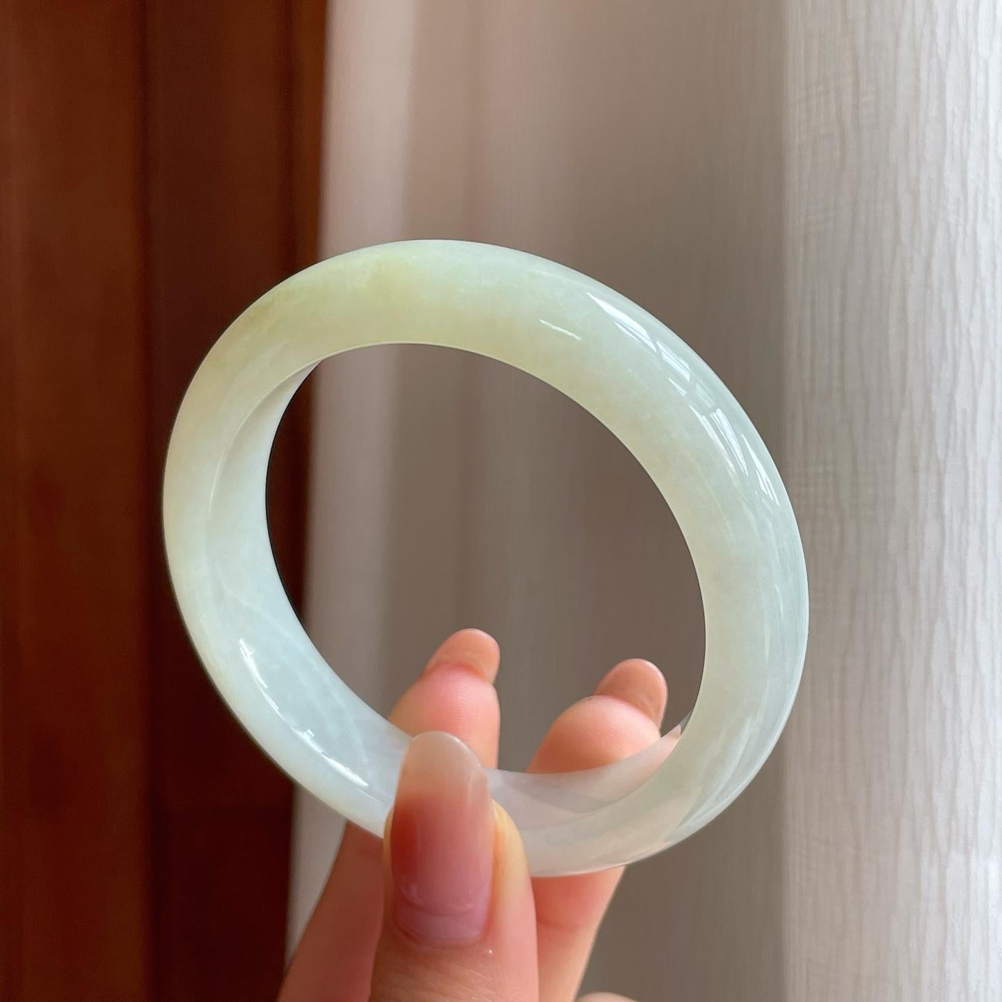 冰种黄翡翡翠平安镯（52mm)（yc350470）