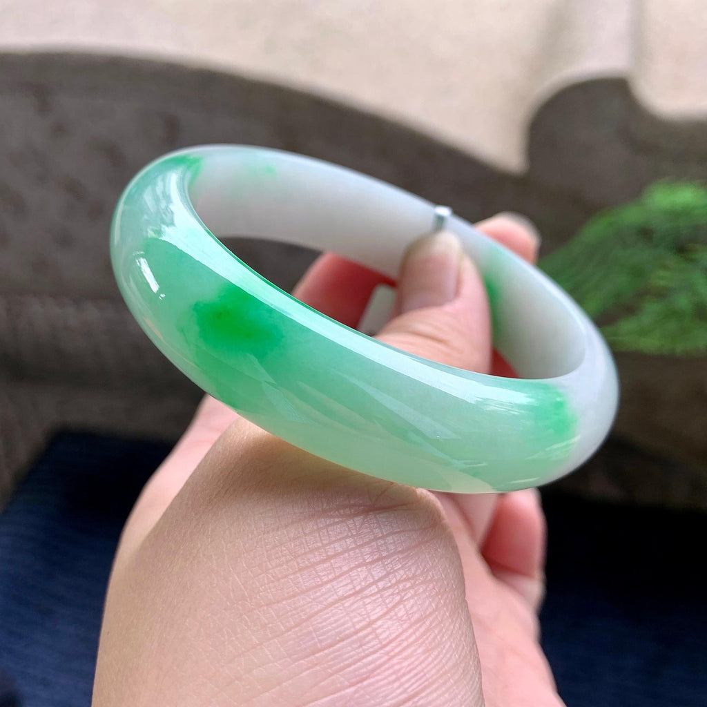 细糯种飘阳绿宽版轮胎手镯（58.4mm）（yc253746）