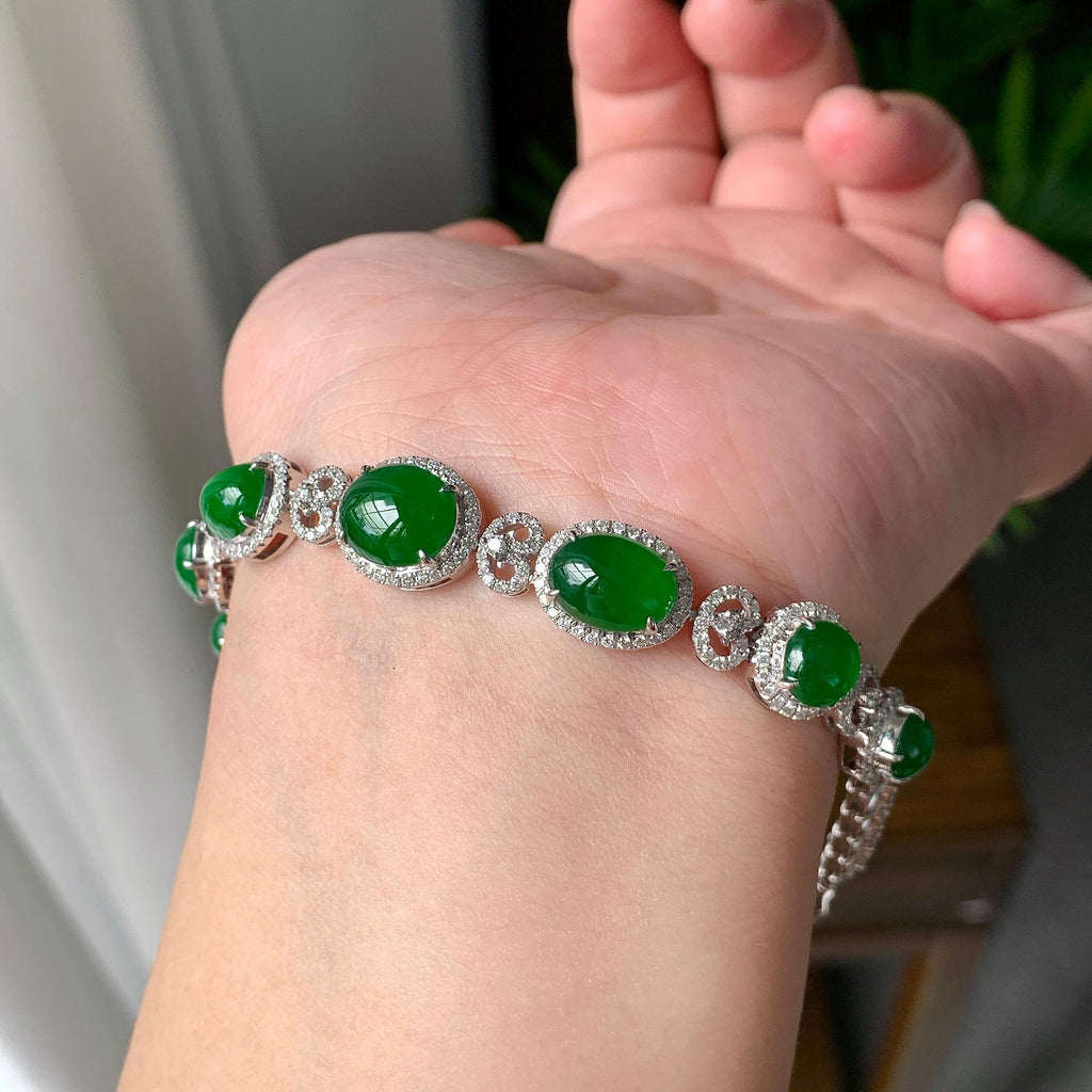 18K金钻镶细糯种满绿蛋面手链（yc230995）