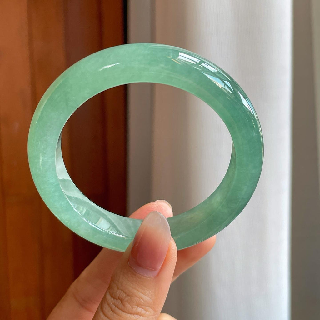 糯冰湖水绿翡翠平安镯（56.5mm)（yc311408）