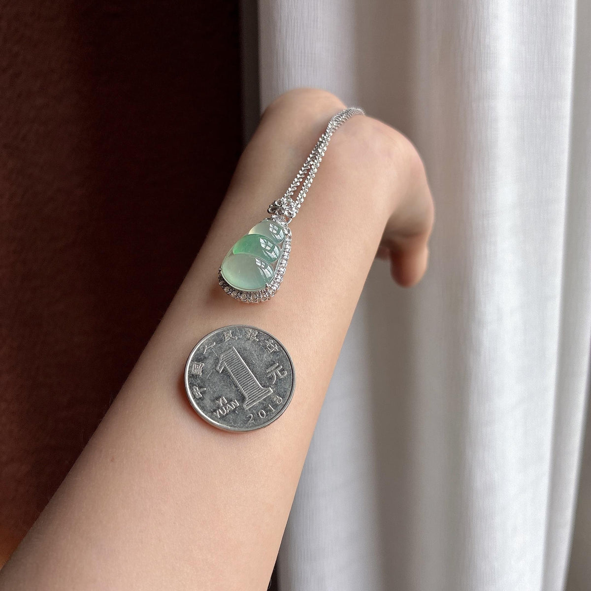 18k金镶冰种飘花福豆挂件（yc770578）