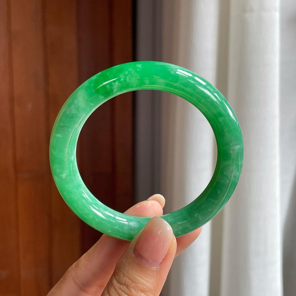 糯冰满绿翡翠圆条手镯（53.5mm）（yc407622）
