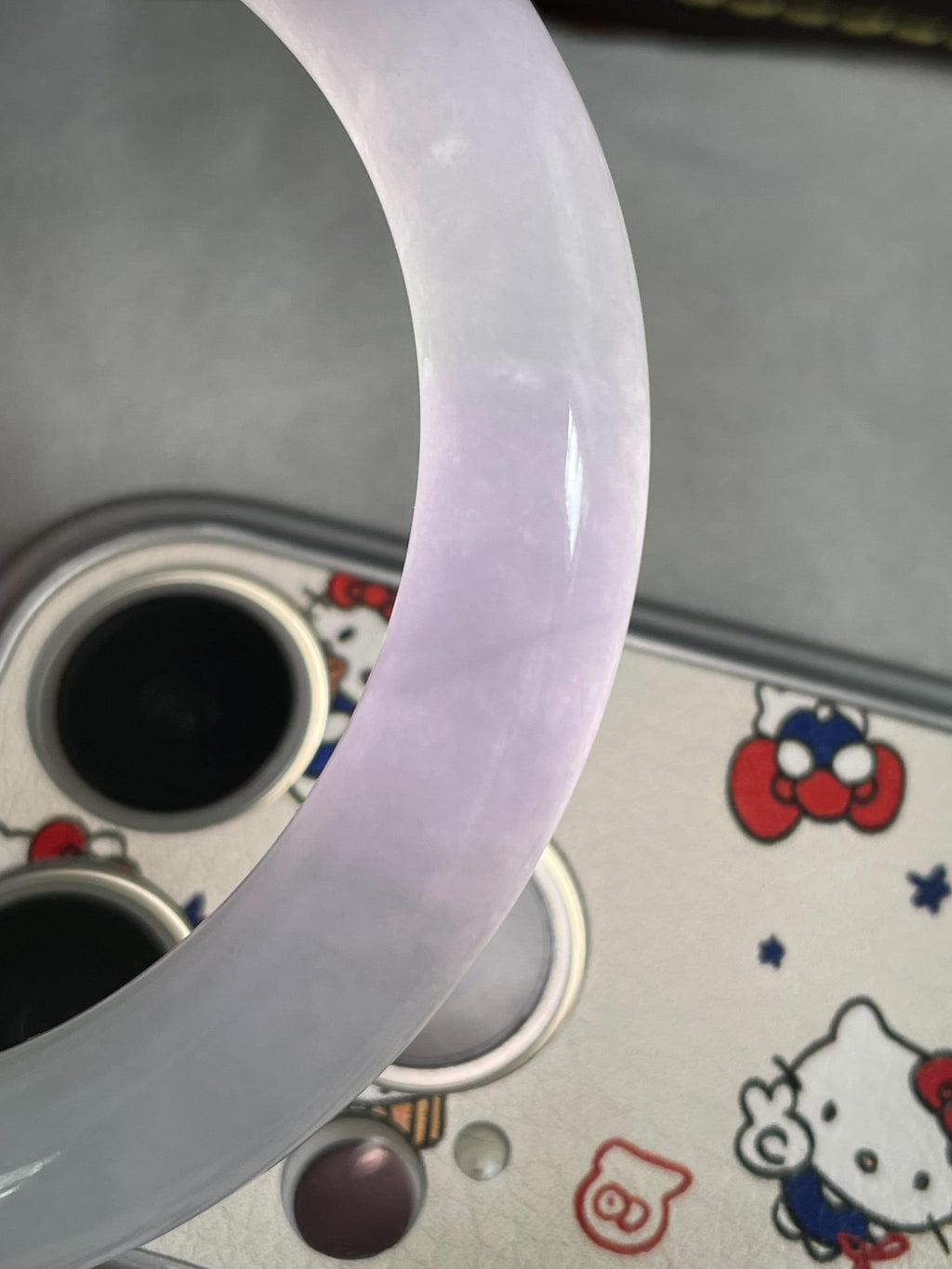 大圈口       细糯种淡紫罗兰飘花圆条手镯58.8圈         天然缅甸A货翡翠（yc433696）