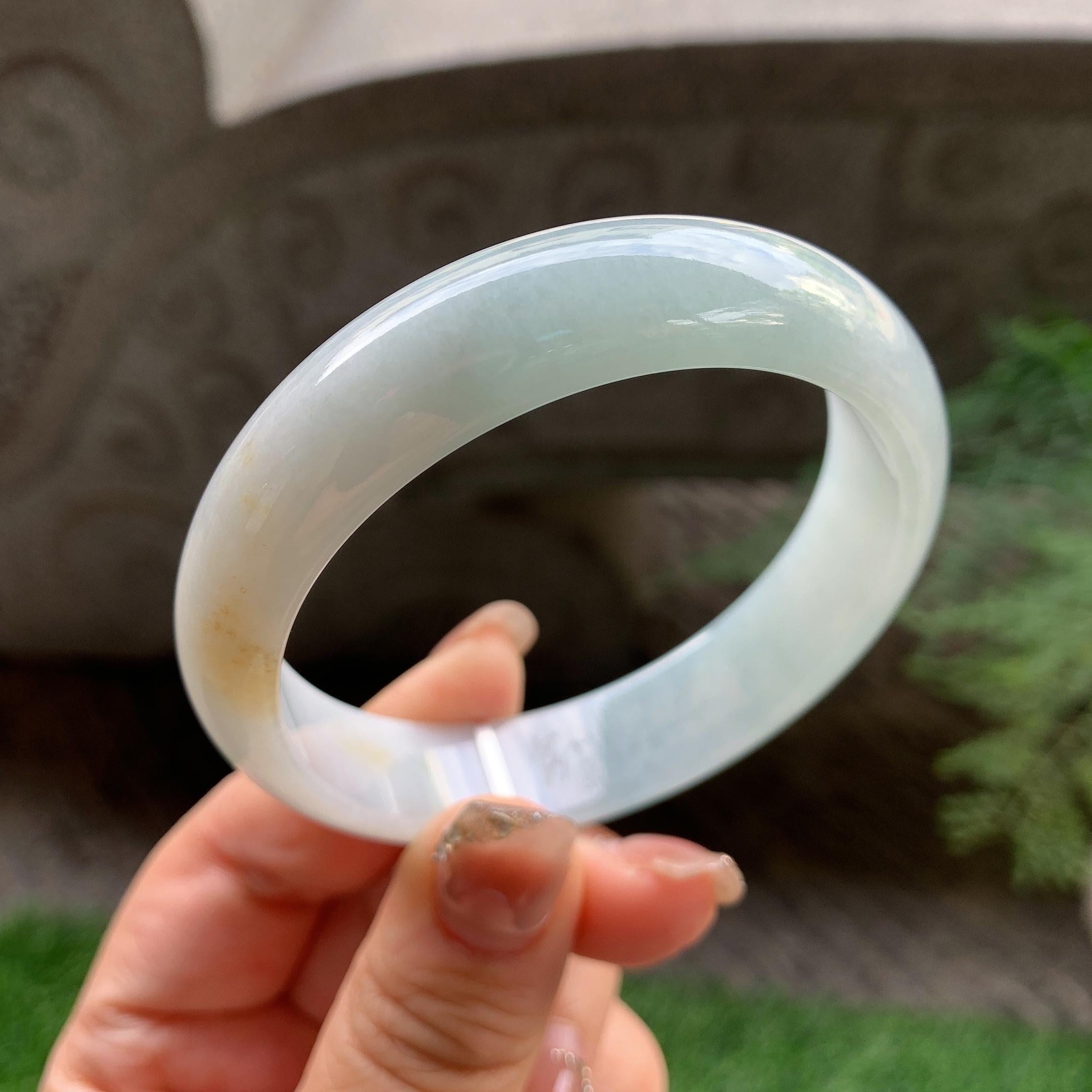 细糯种淡晴底飘黄翡平安镯（56.6mm）（yc293333）