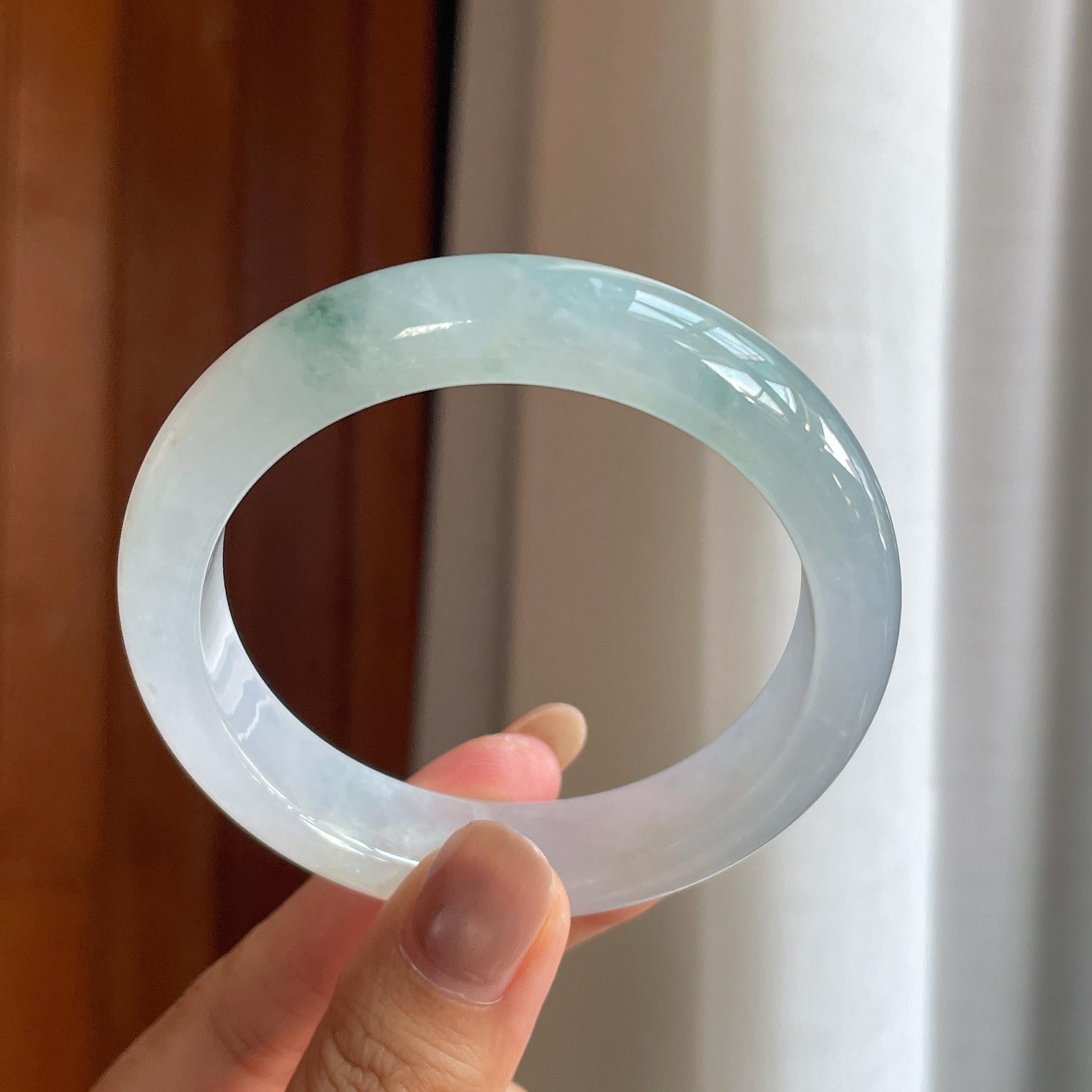 糯冰飘花翡翠平安镯（56.2mm）（yc415364）