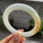 大圈口     细糯种飘黄翡圆条手镯58.6圈     天然缅甸A货翡翠（yc387359）