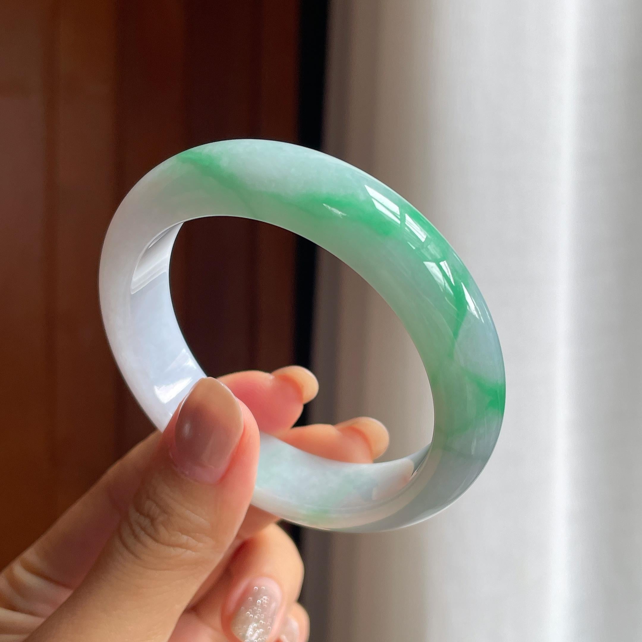糯冰带色翡翠平安镯（56mm）（yc439890）