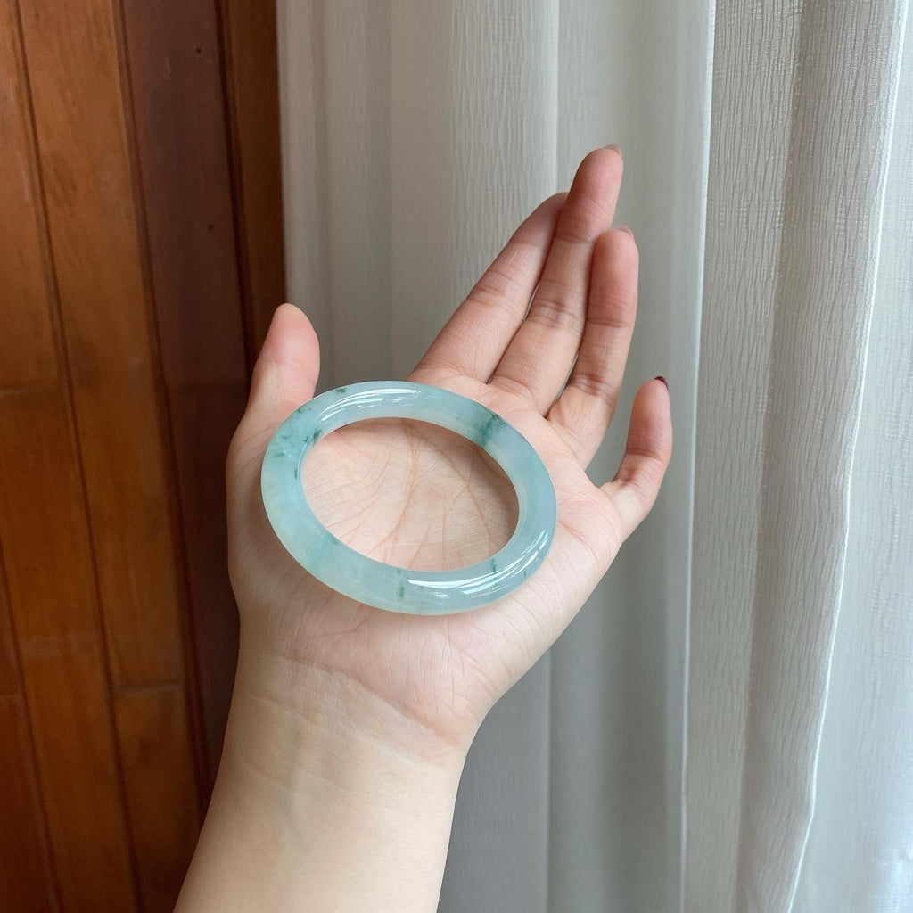 糯冰飘花翡翠圆条手镯（51mm）（yc302155）