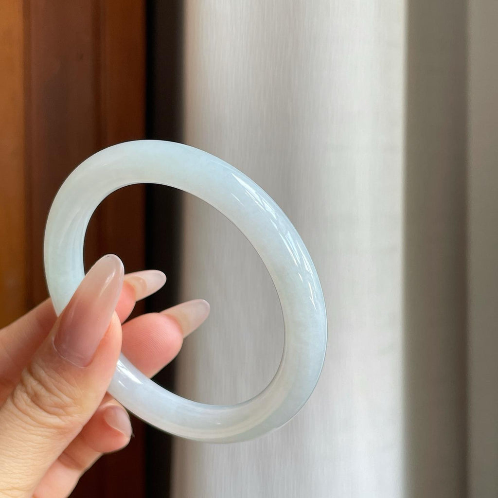 糯冰白月光翡翠圆条手镯（53.8mm）（yc284951）