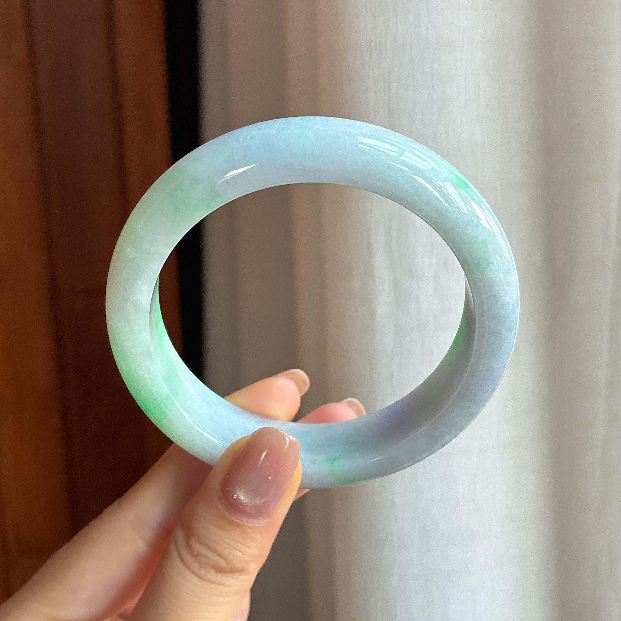 糯冰春带彩宽版翡翠平安镯 58圈 天然缅甸A货翡翠（yc438131）