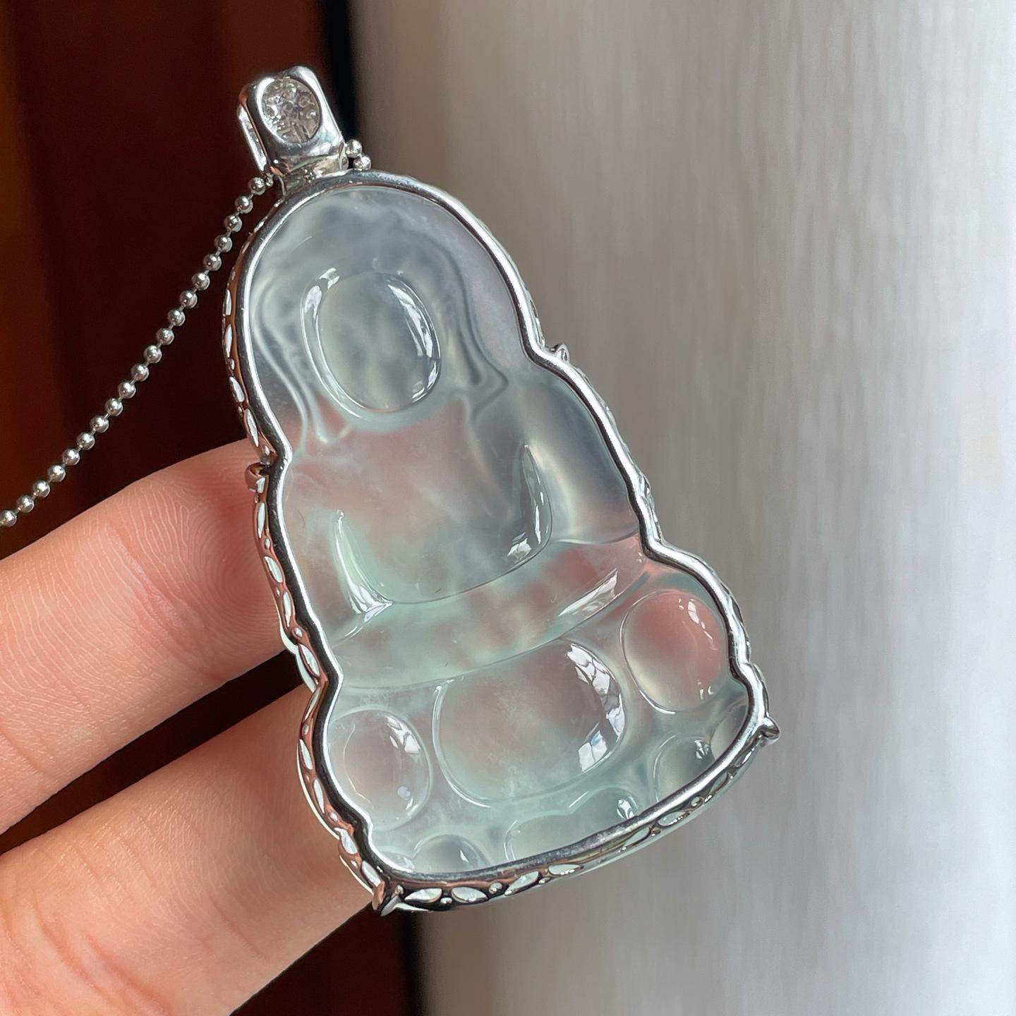 18k金镶冰种晴绿底翡翠观音（yc251033）