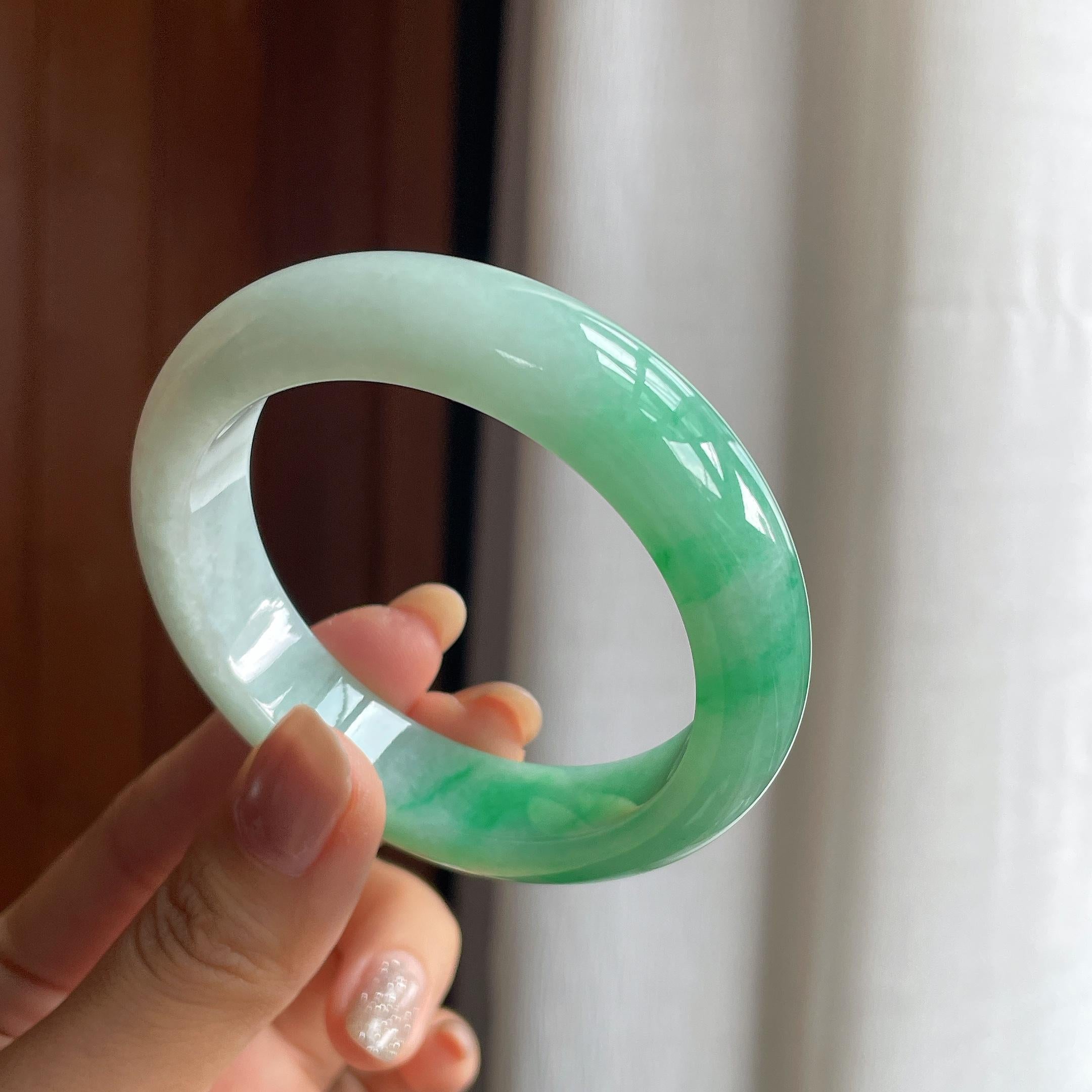 糯冰带色翡翠平安镯(54mm)（yc415368）