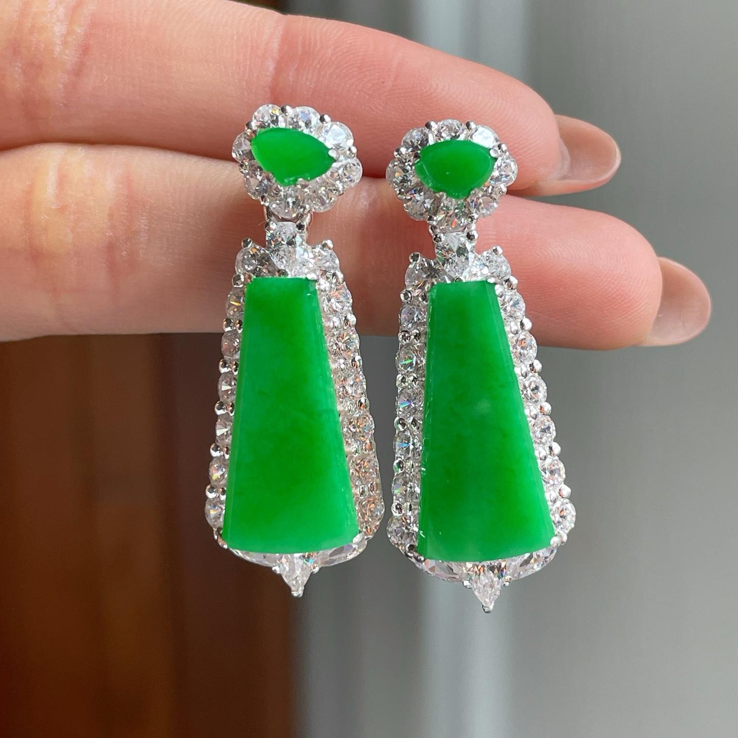 铜托糯冰满绿翡翠无事牌（yc348921）