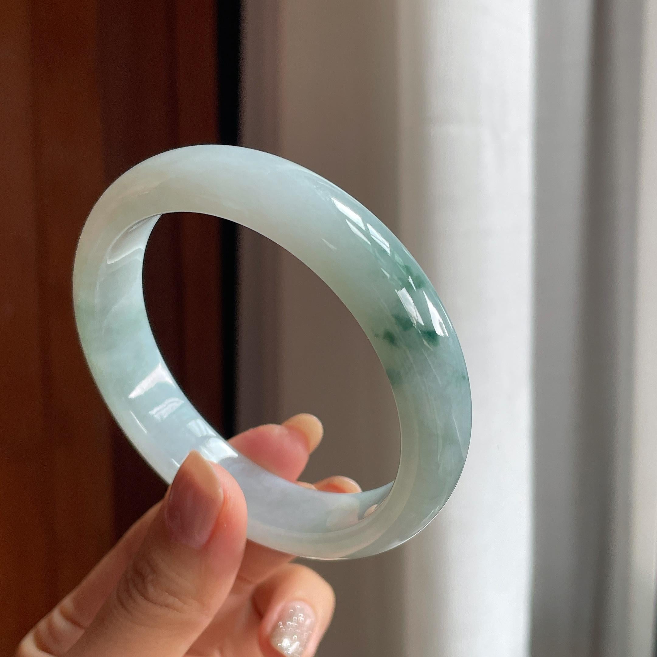 糯冰飘花翡翠平安镯(62.5mm)（yc415360）