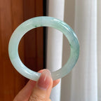 冰种飘花圆条翡翠手镯（53.7mm）（yc312895）