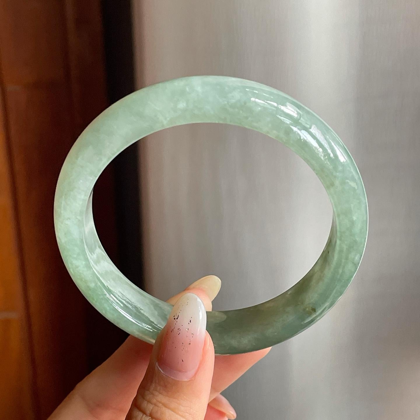 糯种湖水绿翡翠平安镯（58mm）（yc217408）