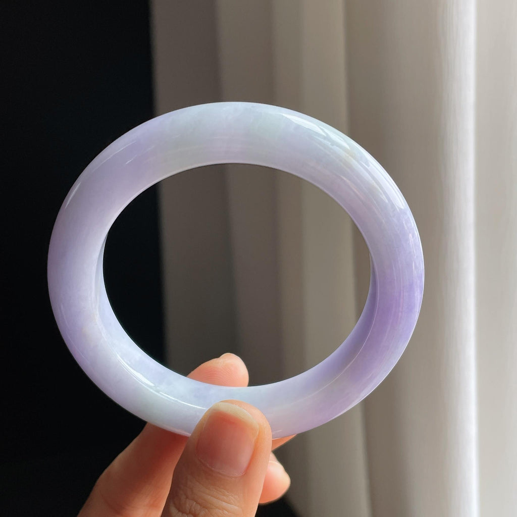 糯冰春带彩翡翠平安镯（58.5mm）（yc345506）